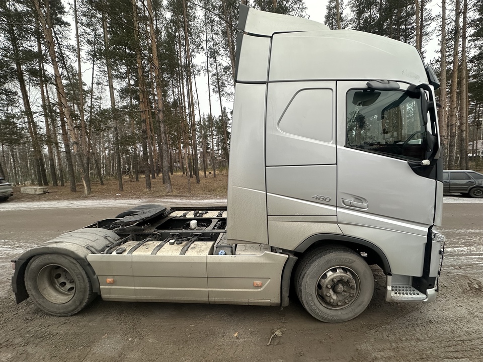 Volvo FH, 2019 год, 9 990 000 рублей, 8 фотография