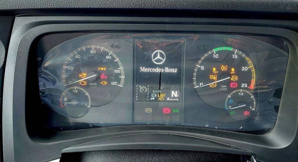 Mercedes-Benz Actros, 2023 год, 11 290 000 рублей, 18 фотография