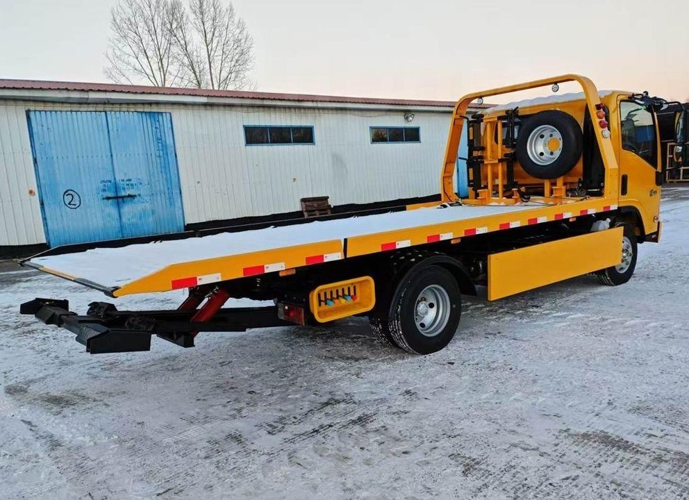 Isuzu Elf (N-series), 2024 год, 4 990 000 рублей, 7 фотография