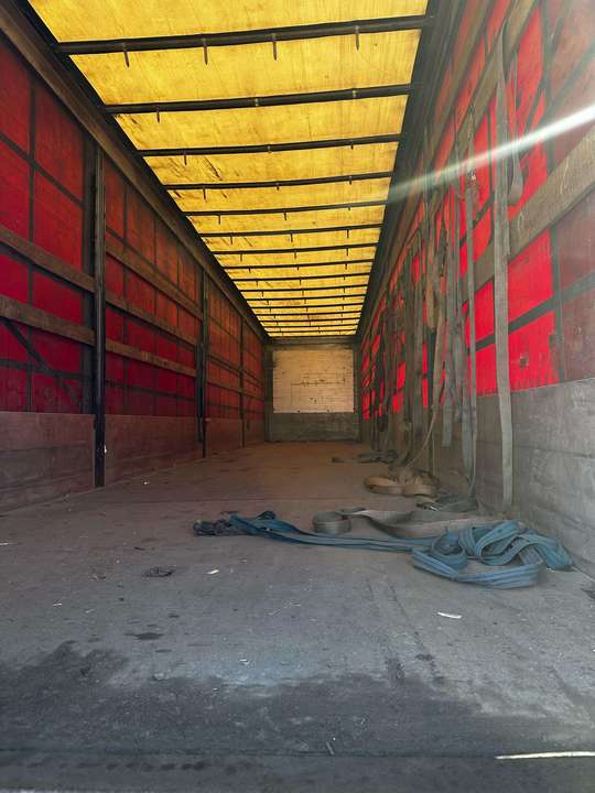 Schmitz Cargobull SCS, 2011 год, 2 125 000 рублей, 9 фотография