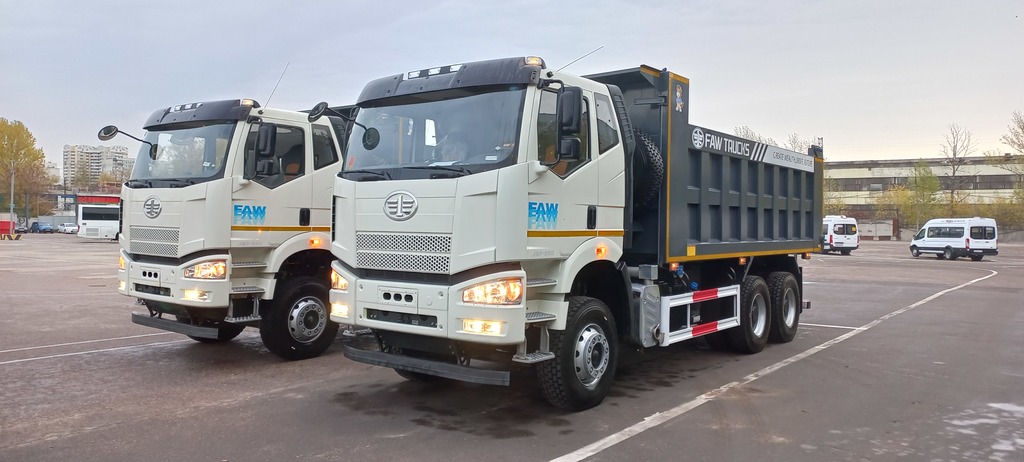 FAW J6 CA3250, 2023 год, 7 650 000 рублей, 1 фотография