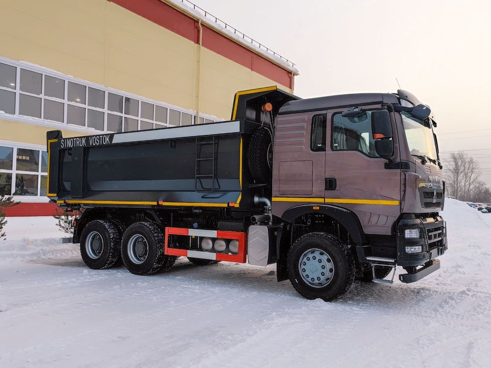 Howo T5G, 2023 год, 9 300 000 рублей, 2 фотография