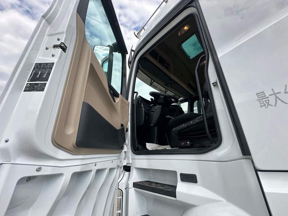 Mercedes-Benz Actros, 2025 год, 13 190 000 рублей, 12 фотография