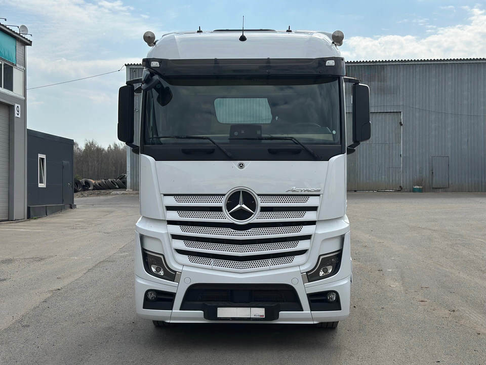 Mercedes-Benz Actros, 2025 год, 13 190 000 рублей, 2 фотография