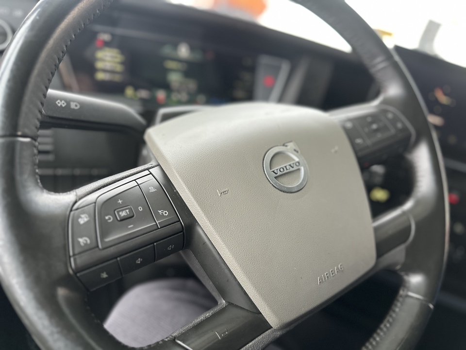 Volvo FH, 2021 год, 13 510 000 рублей, 21 фотография