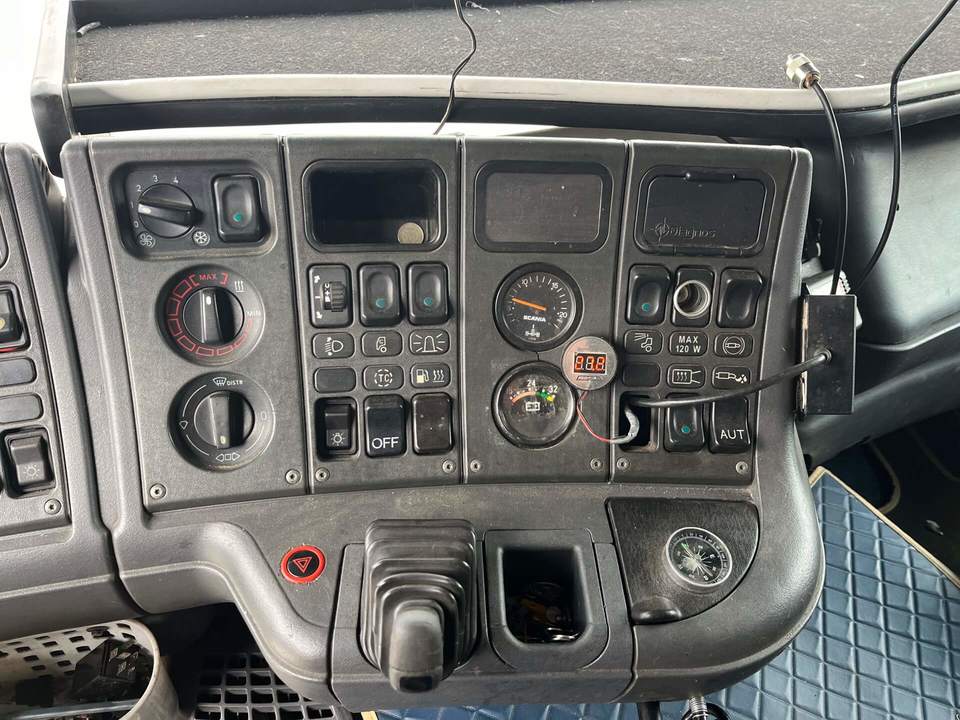 Scania R-Series, 2003 год, 3 520 000 рублей, 19 фотография