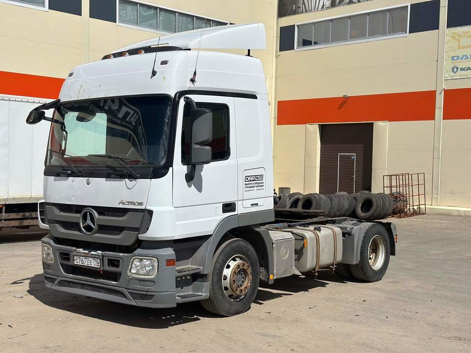 Mercedes-Benz Actros, 2015 год, 2 289 000 рублей, 3 фотография