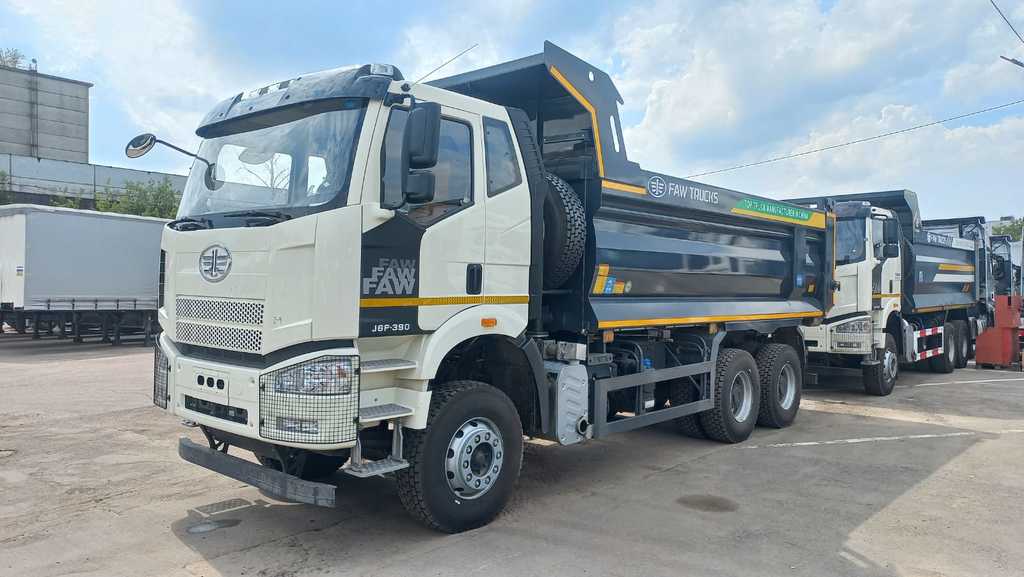 FAW J6 CA3250, 2024 год, 8 100 000 рублей, 2 фотография