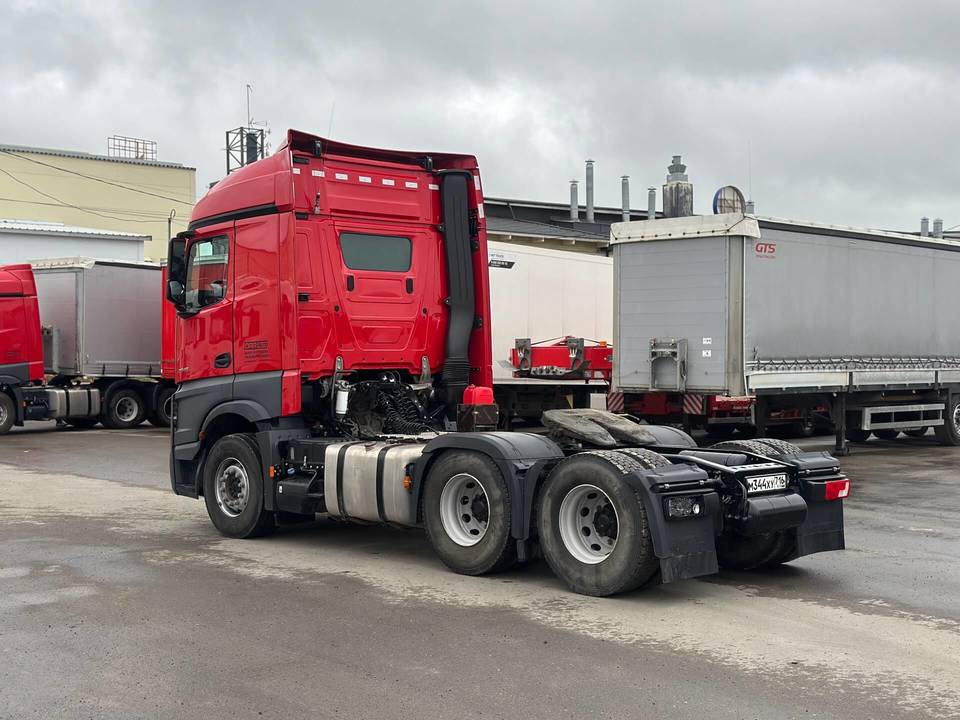 Mercedes-Benz Actros, 2023 год, 9 550 000 рублей, 5 фотография