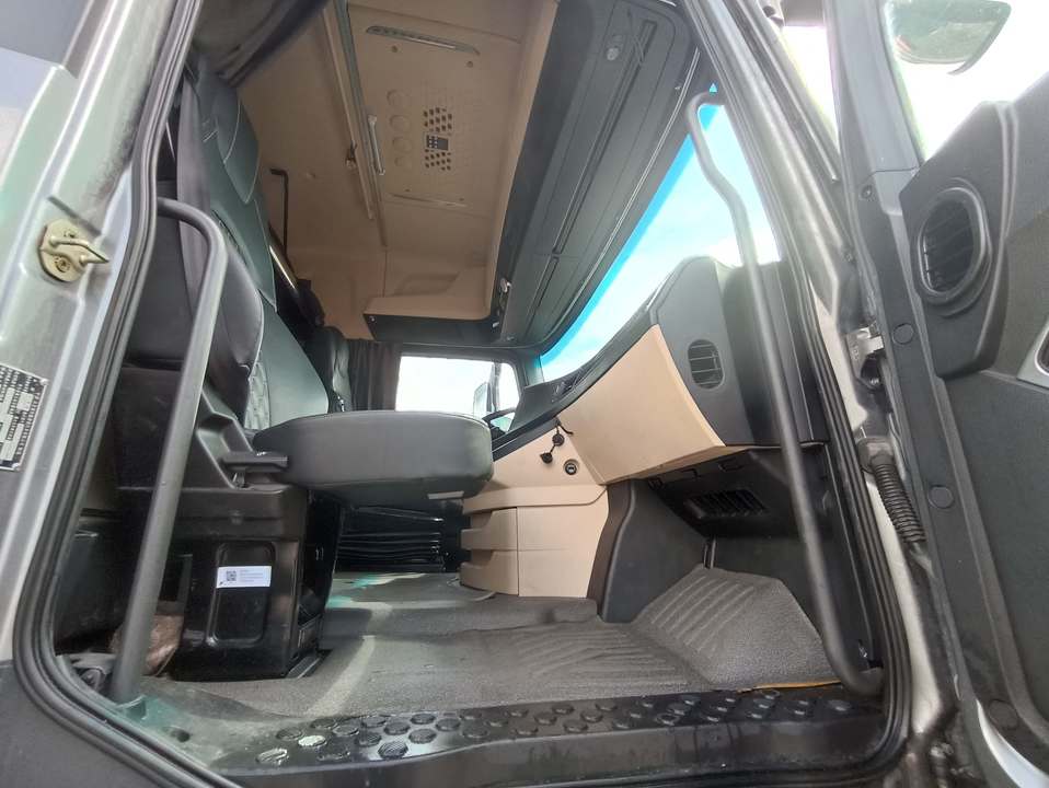 Foton Auman EST A, 2022 год, 7 990 000 рублей, 15 фотография