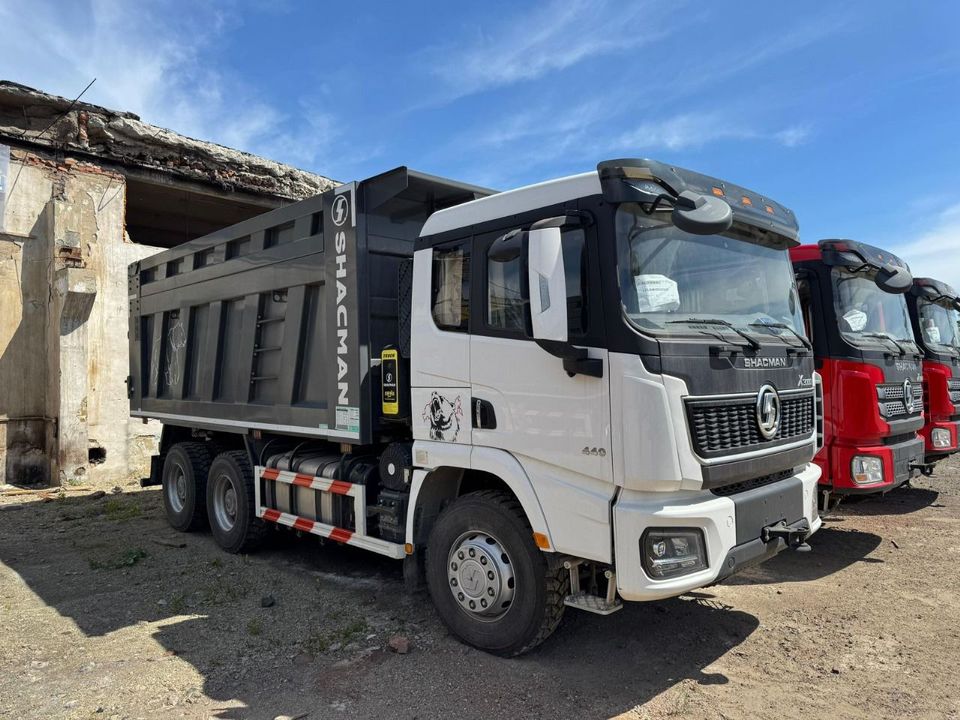 Shacman (Shaanxi) SX3258, 2023 год, 8 300 000 рублей, 2 фотография