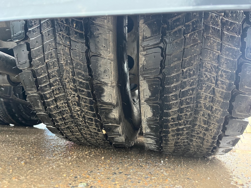 DongFeng EQ4252, 2023 год, 10 500 000 рублей, 12 фотография