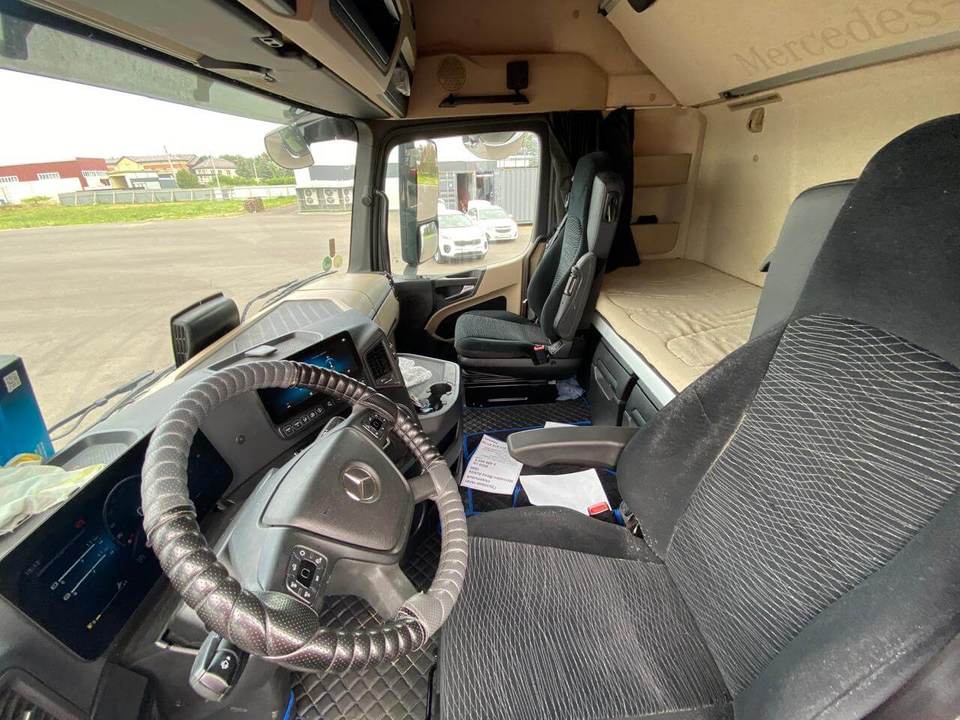 Mercedes-Benz Actros, 2020 год, 7 550 000 рублей, 8 фотография