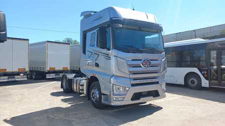 FAW J6 CA4180, 2023 год, 8 200 000 рублей, 1 фотография