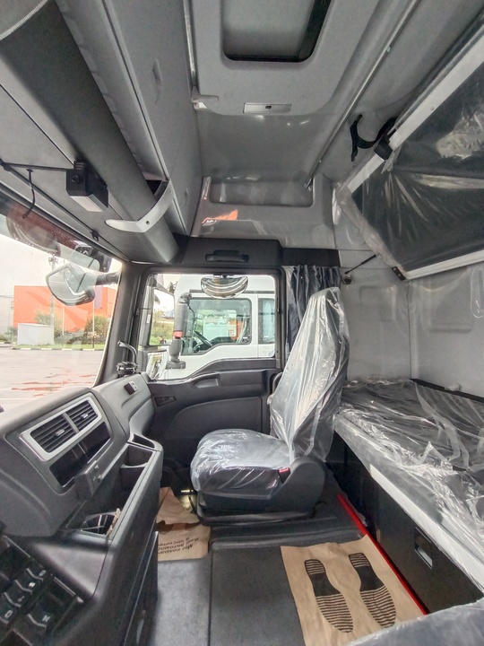 Sinotruk Hania (Howo) 4x2, 2024 год, 7 300 000 рублей, 5 фотография