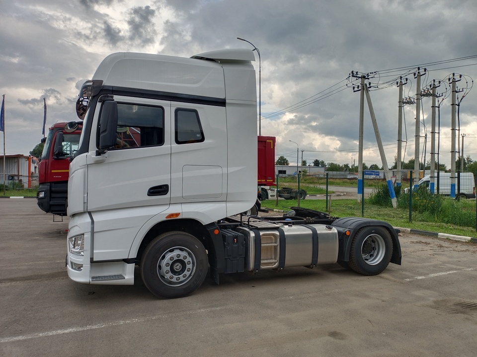 FAW J6 CA4250, 7 300 000 рублей, 3 фотография