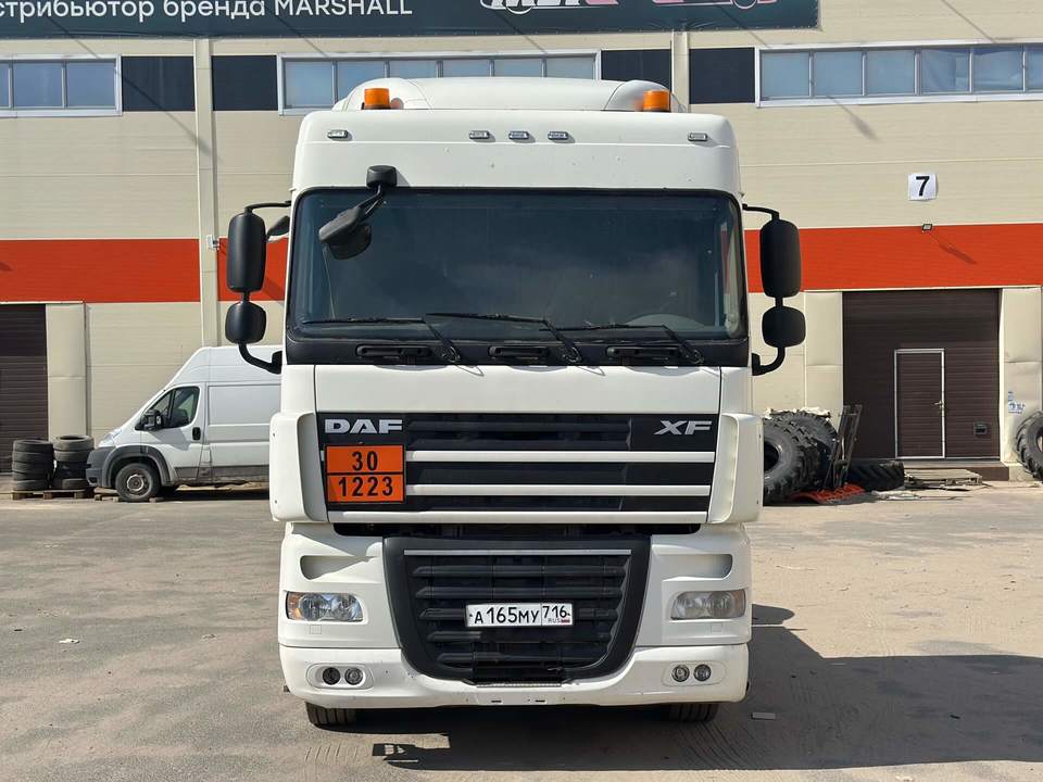 DAF XF 105, 2017 год, 3 690 000 рублей, 2 фотография