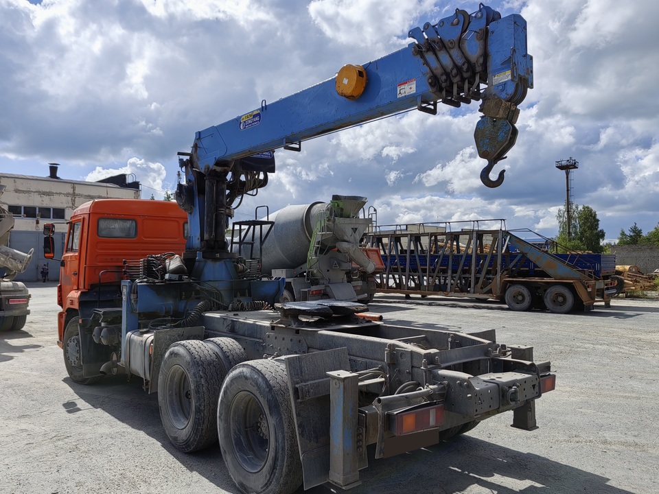 МАЗ 6422, 2014 год, 3 600 000 рублей, 3 фотография