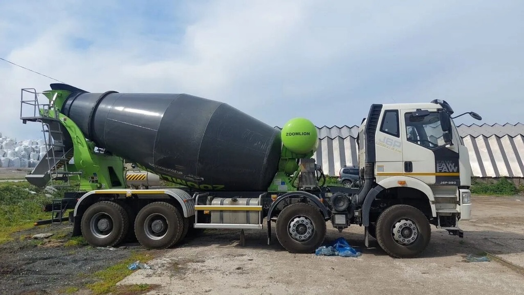 FAW CA5252, 2024 год, 8 800 000 рублей, 4 фотография