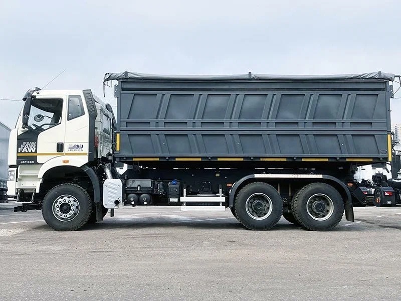 FAW J6 CA3250, 2024 год, 7 900 000 рублей, 3 фотография