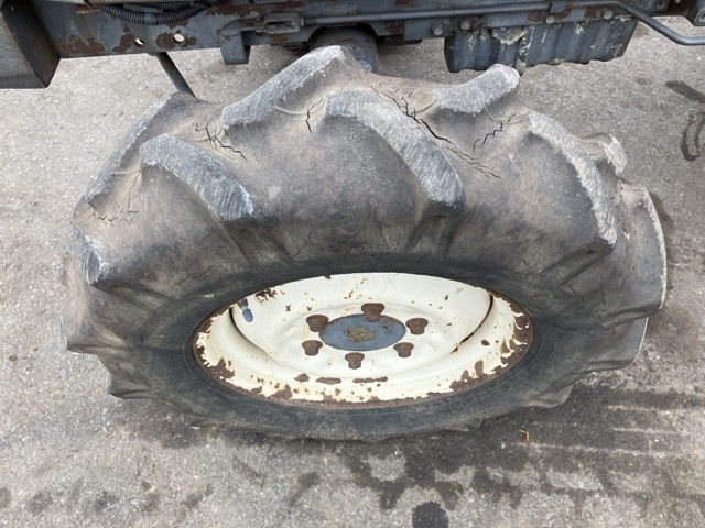 Kubota GL-Series, 2001 год, 1 001 000 рублей, 8 фотография