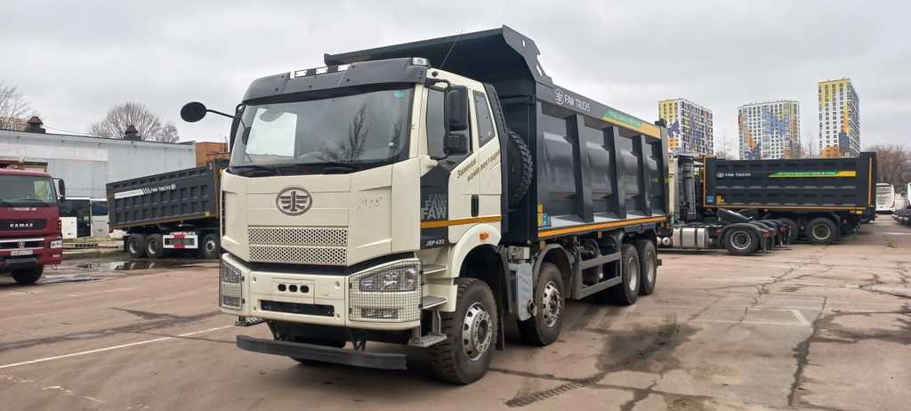 FAW J6 CA3310, 2023 год, 8 800 000 рублей, 1 фотография