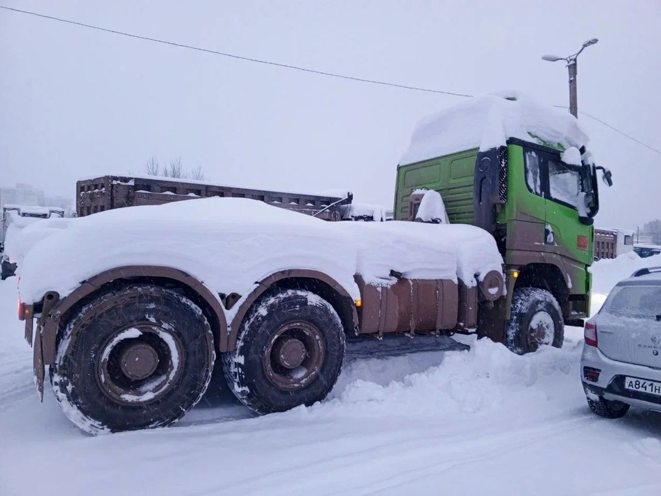 Shacman (Shaanxi) SX42584V324, 2023 год, 5 936 000 рублей, 2 фотография