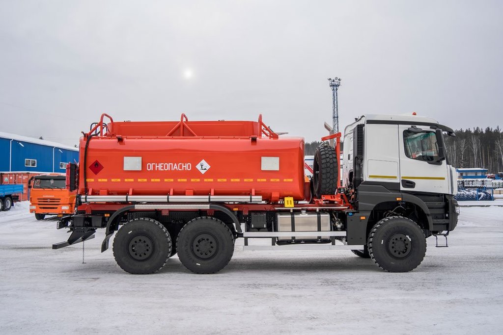 НефАЗ Топливозаправщики, 2026 год, 14 734 000 рублей, 3 фотография