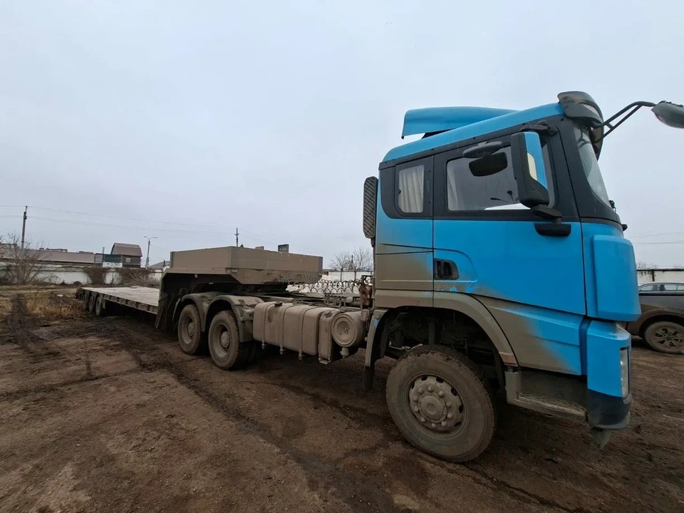 Shacman (Shaanxi) SX4256, 6 045 000 рублей, 1 фотография