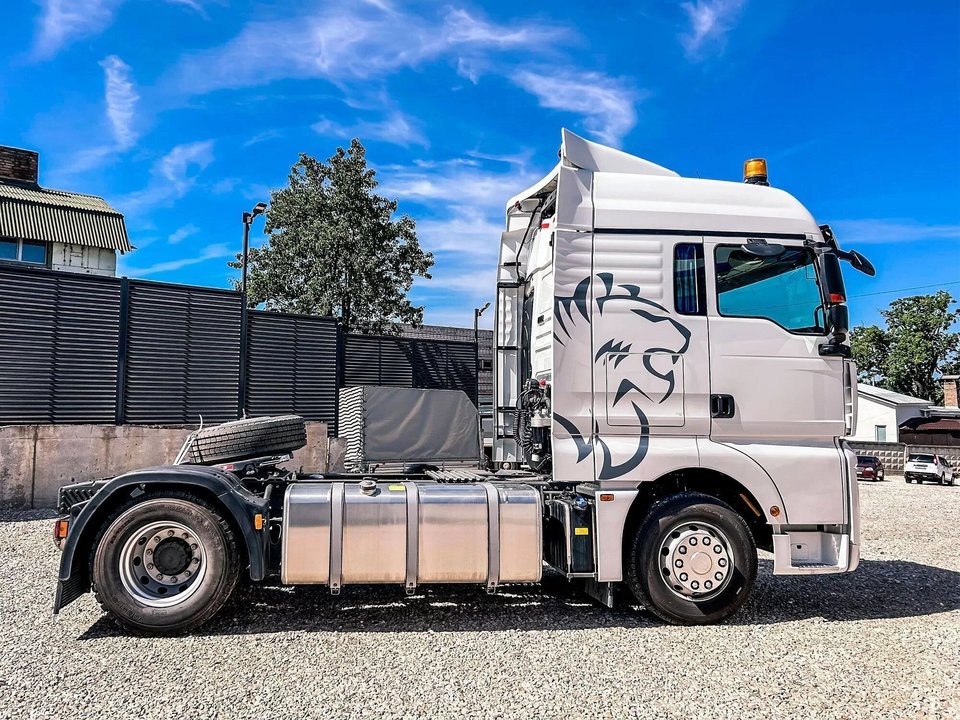 Sinotruk Hania (Howo) 4x2, 2024 год, 6 900 000 рублей, 7 фотография