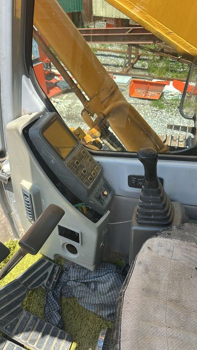 Hyundai R450LC, 2011 год, 5 500 000 рублей, 2 фотография