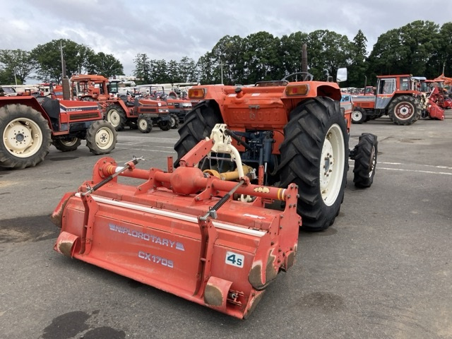 Kubota L1, 1991 год, 1 217 000 рублей, 3 фотография