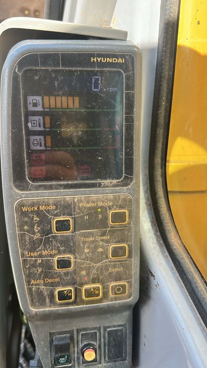 Hyundai R450LC, 2011 год, 5 100 000 рублей, 5 фотография