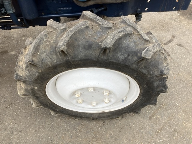 Kubota L1, 1986 год, 821 000 рублей, 10 фотография