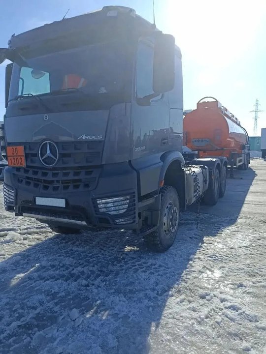 Mercedes-Benz Arocs, 2021 год, 8 999 000 рублей, 1 фотография