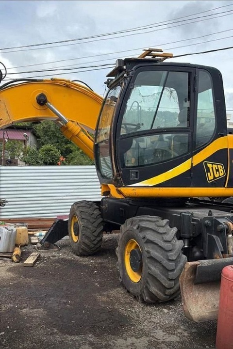JCB JS130, 2003 год, 2 000 000 рублей, 1 фотография