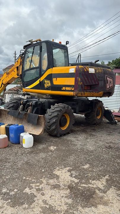 JCB JS130, 2003 год, 2 000 000 рублей, 4 фотография
