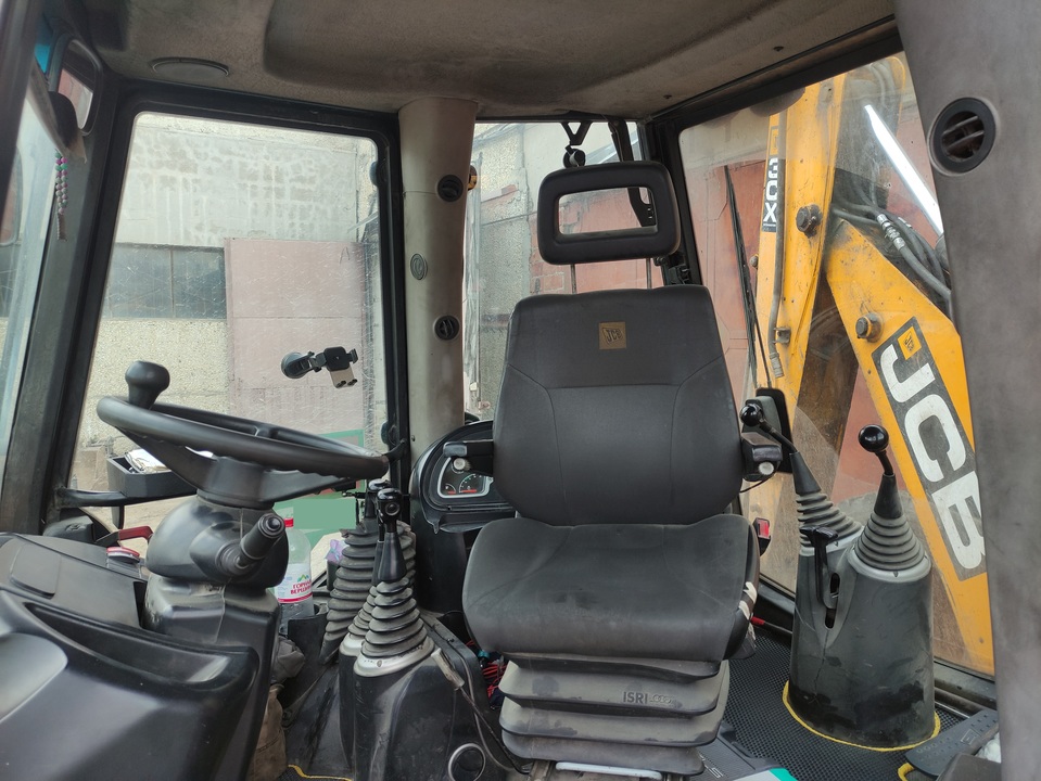 JCB 3CX, 2011 год, 5 600 000 рублей, 6 фотография