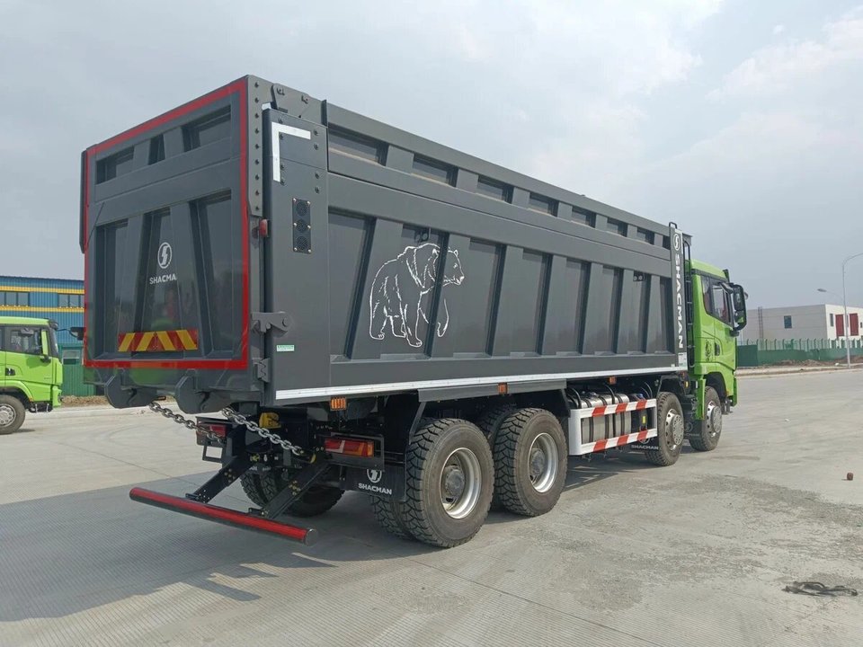 Shacman (Shaanxi) SX3318, 2024 год, 10 400 000 рублей, 3 фотография