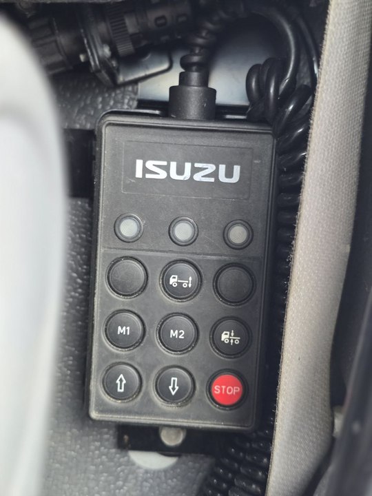 Isuzu Forward (F-Series), 2018 год, 2 150 000 рублей, 11 фотография