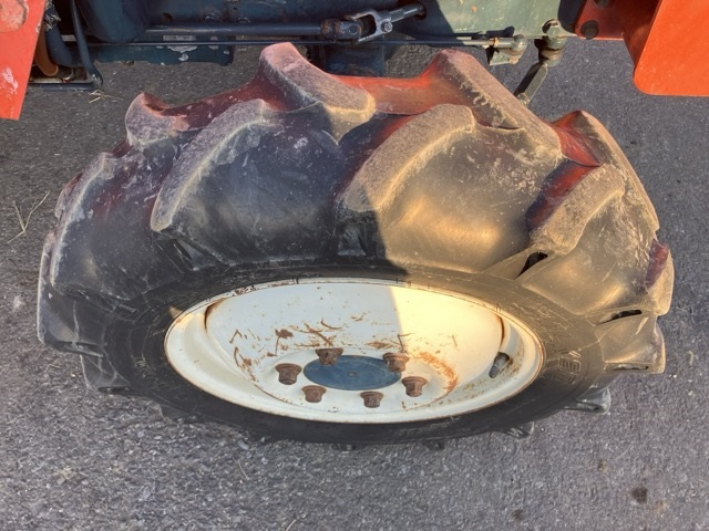 Kubota L1, 1988 год, 884 000 рублей, 11 фотография