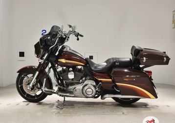 Harley-Davidson CVO Street Glide, 2010 год, 1 299 000 рублей, 1 фотография