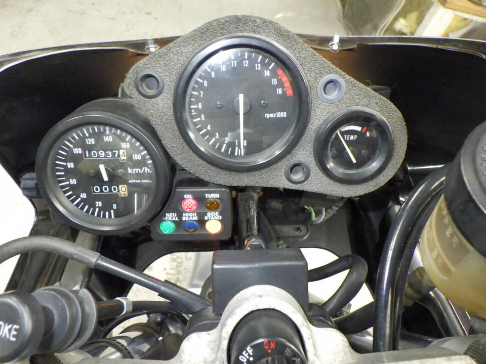 Honda CBR 400RR, 1990 год, 588 000 рублей, 23 фотография