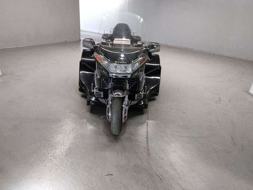 Honda GL 1500, 1996 год, 1 087 000 рублей, 3 фотография