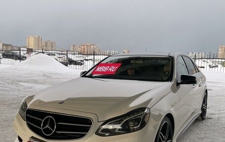 Mercedes-Benz E-Класс, 2013 год, 2 490 000 рублей, 3 фотография