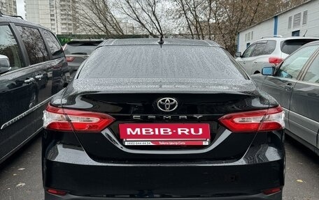 Toyota Camry, 2019 год, 2 499 999 рублей, 5 фотография