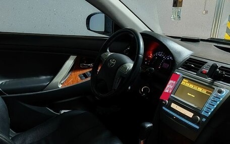 Toyota Camry, 2011 год, 1 300 000 рублей, 6 фотография