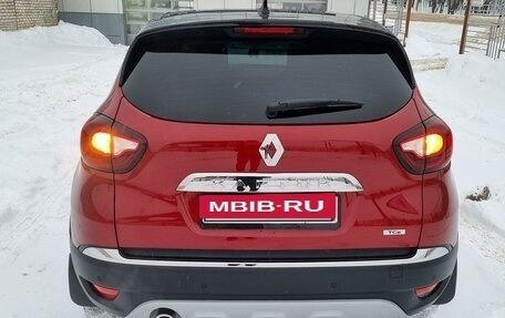 Renault Kaptur I рестайлинг, 2022 год, 2 735 000 рублей, 5 фотография