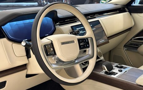Land Rover Range Rover IV рестайлинг, 2023 год, 28 250 000 рублей, 3 фотография