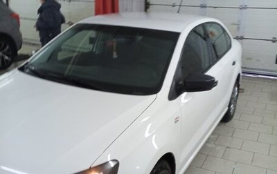 Volkswagen Polo VI (EU Market), 2013 год, 660 000 рублей, 1 фотография